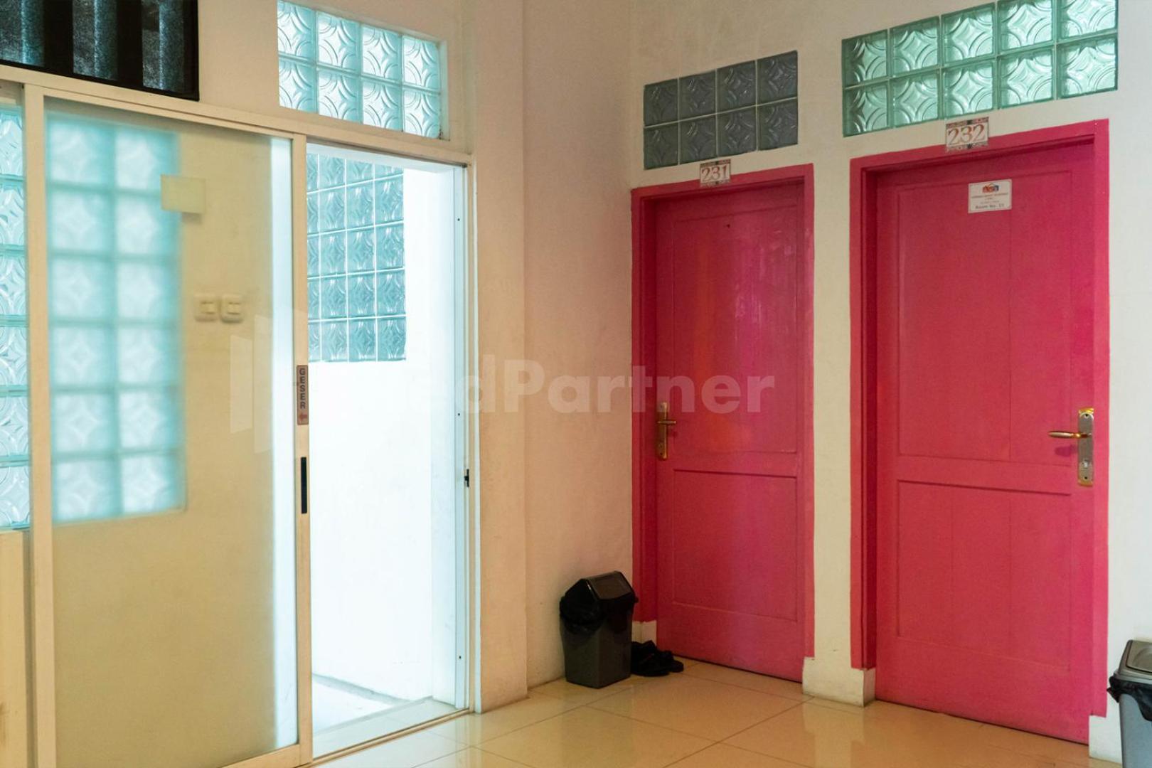 Asri Residence Near Jalan Iskandar Muda Medan Mitra Reddoorz Esterno foto